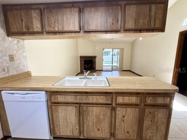 LAZY OAKS CONDO - Residential