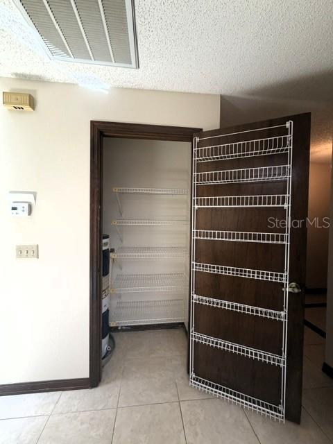 LAZY OAKS CONDO - Residential