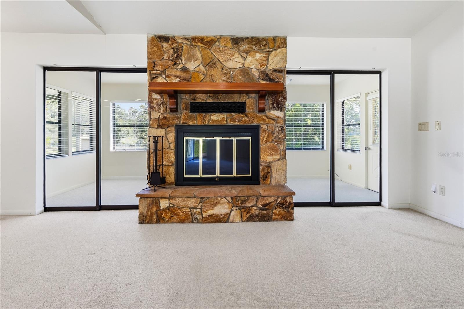 WILLISTON HYLNDS GOLF & C CLUB ESTATE - Residential