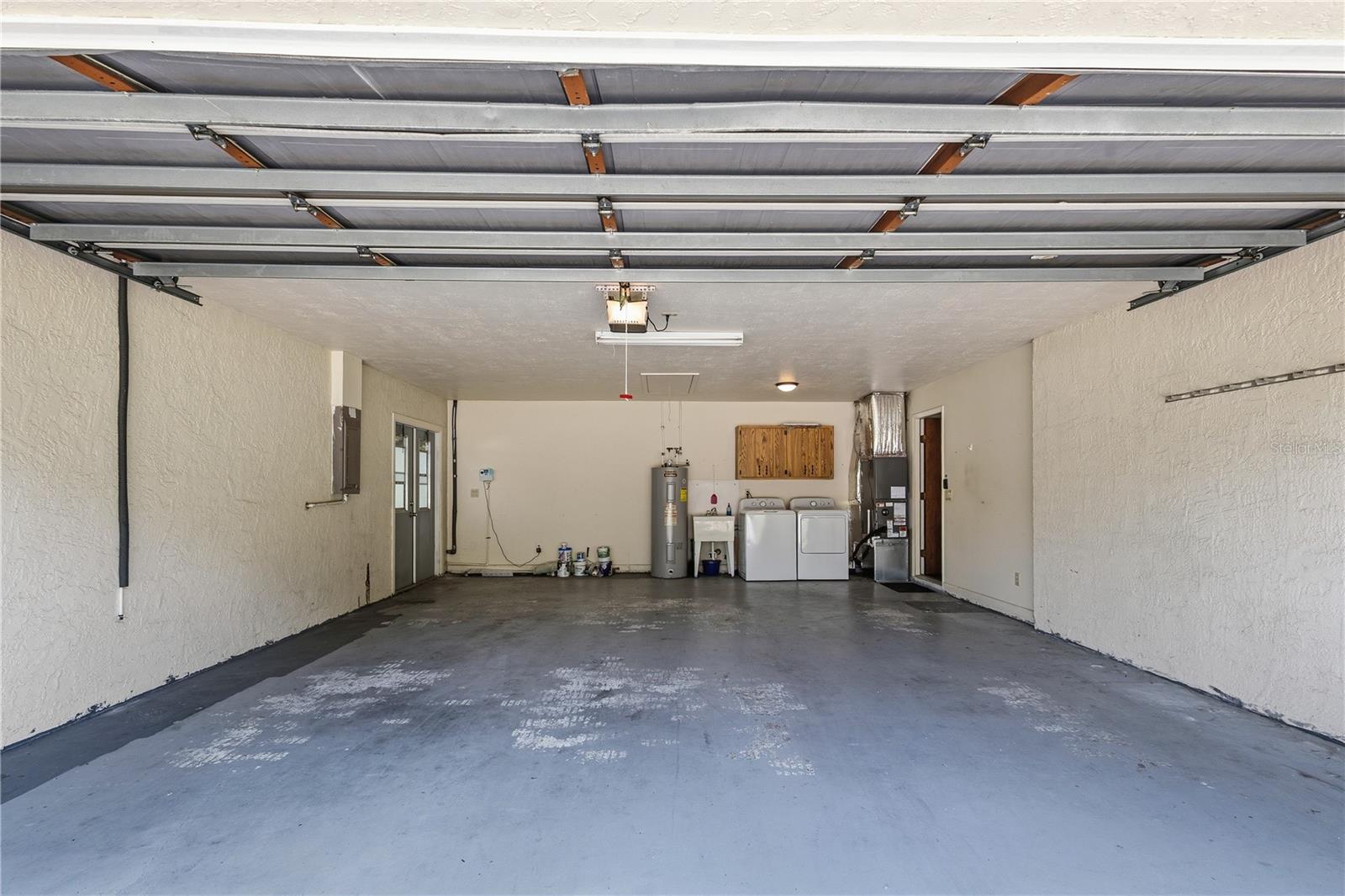 WILLISTON HYLNDS GOLF & C CLUB ESTATE - Residential