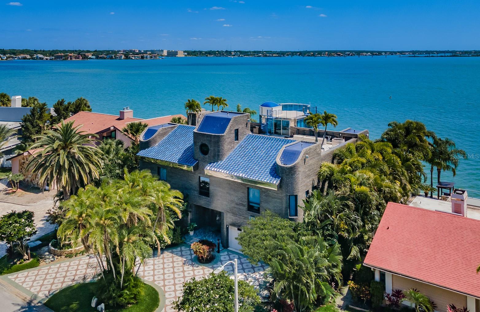 BELLE ISLE - Residential