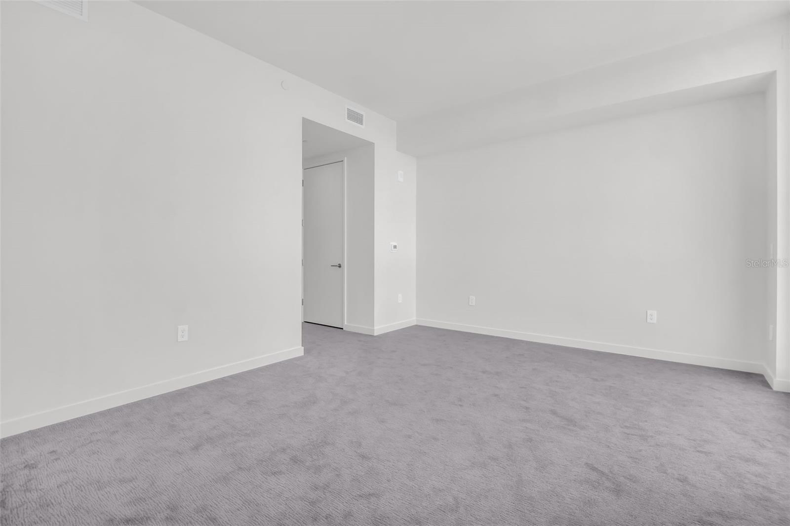 400 CENTRAL - Residential Lease