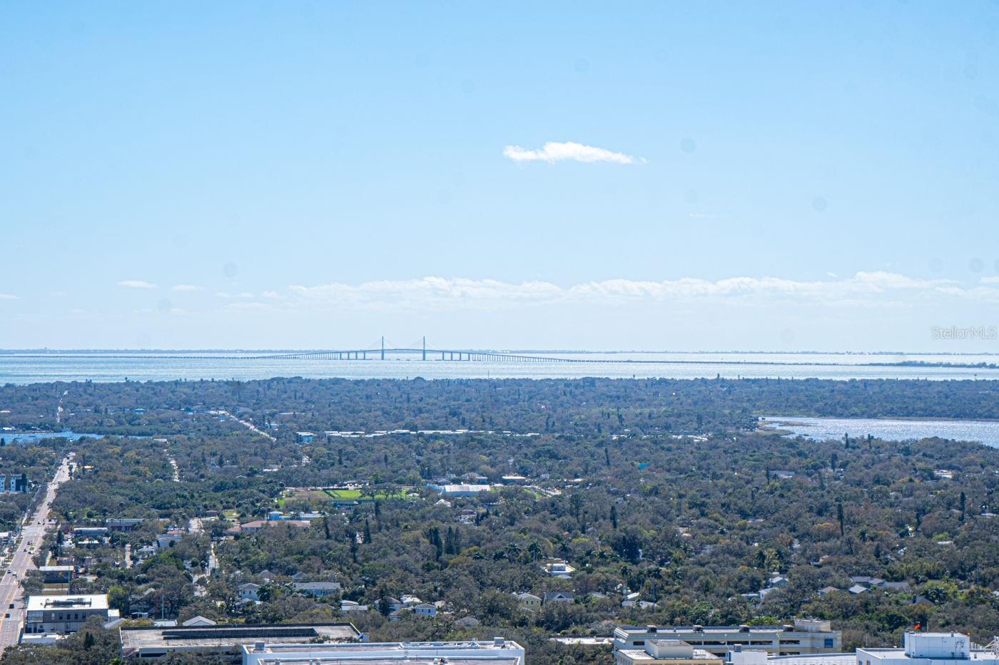 400 CENTRAL - Residential Lease