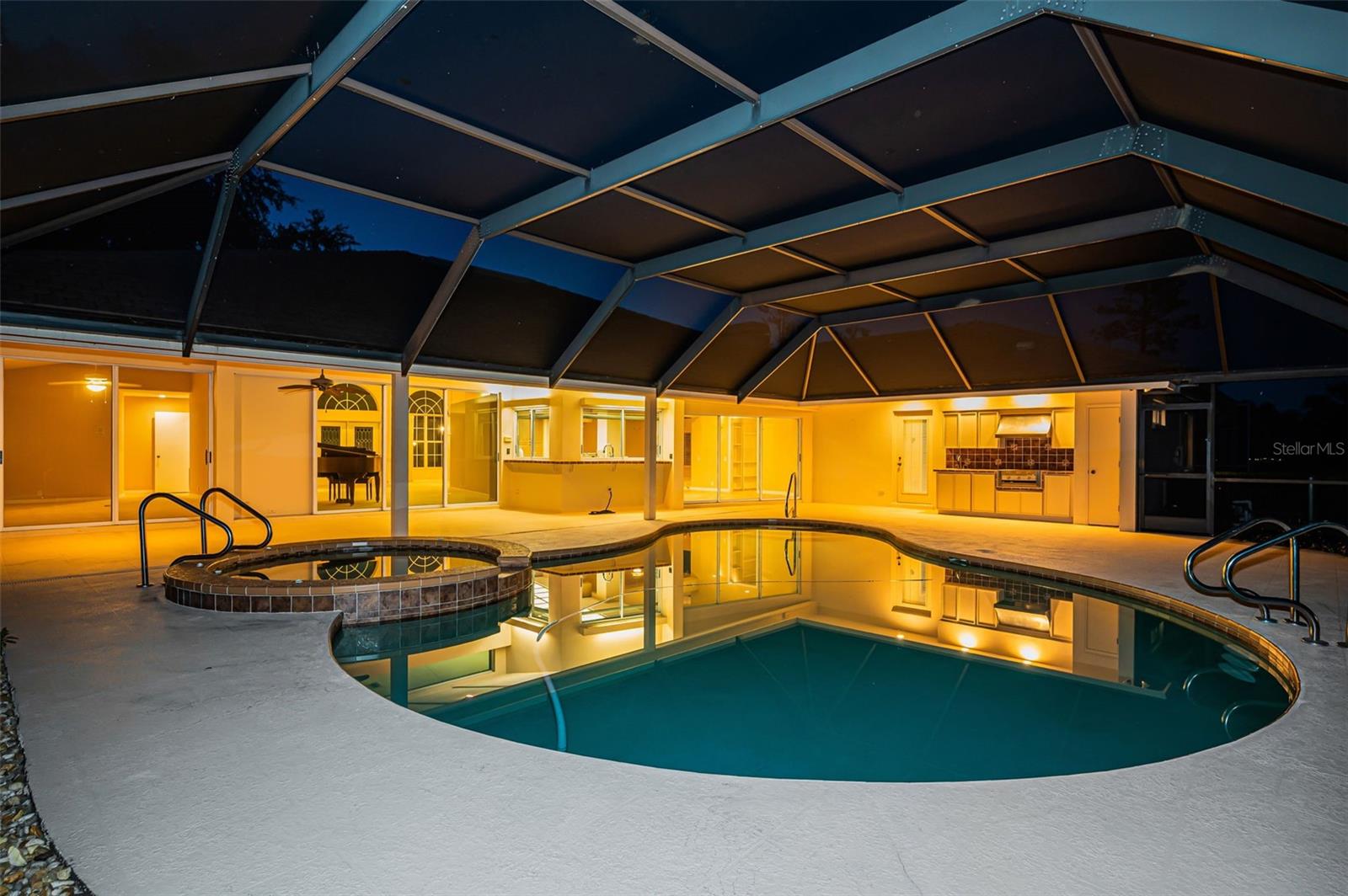 ABERDEEN UNIT ONE - Residential