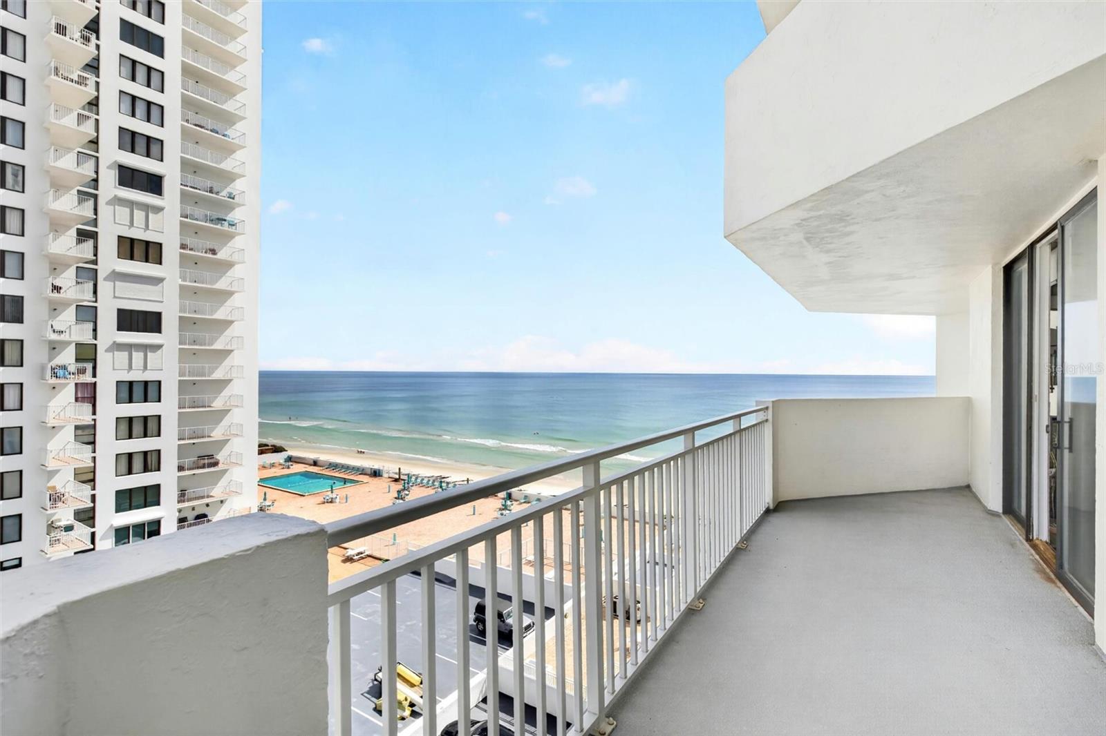 OCEAN 02 CONDO - Residential