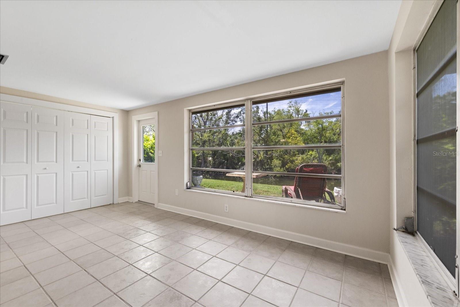 GARDENS BEACON SQUARE - Residential