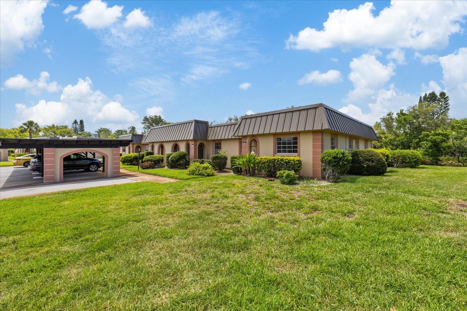 GARDENS BEACON SQUARE - Residential