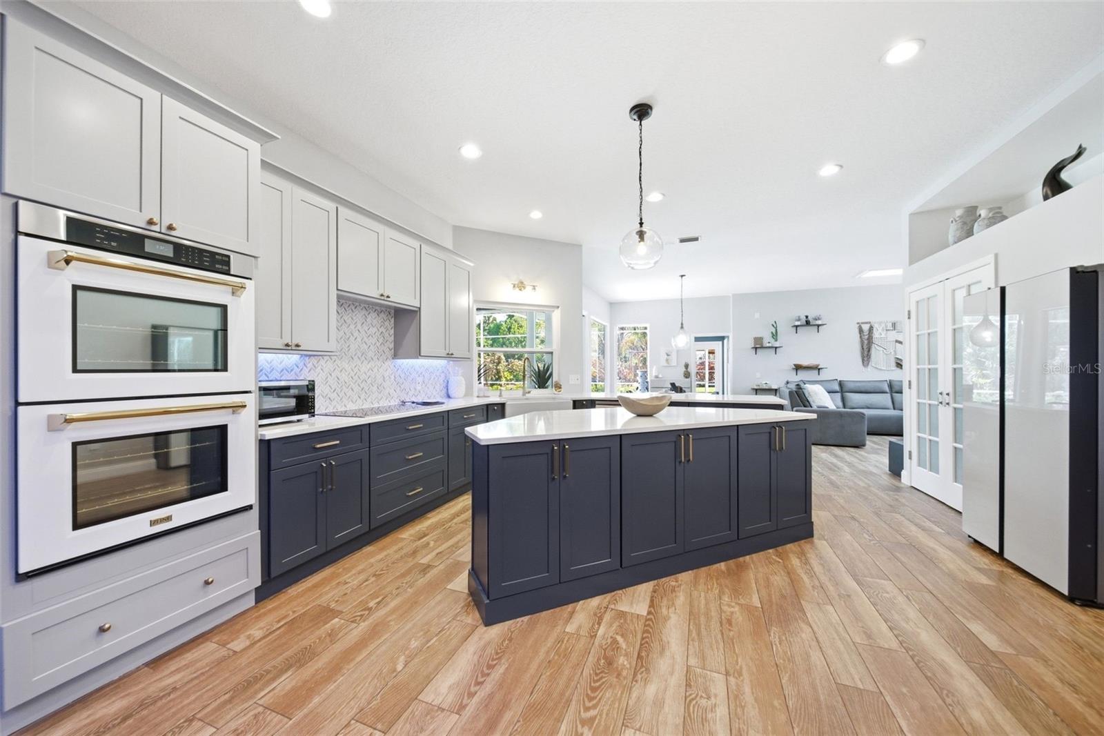ACREAGE & UNREC - Residential