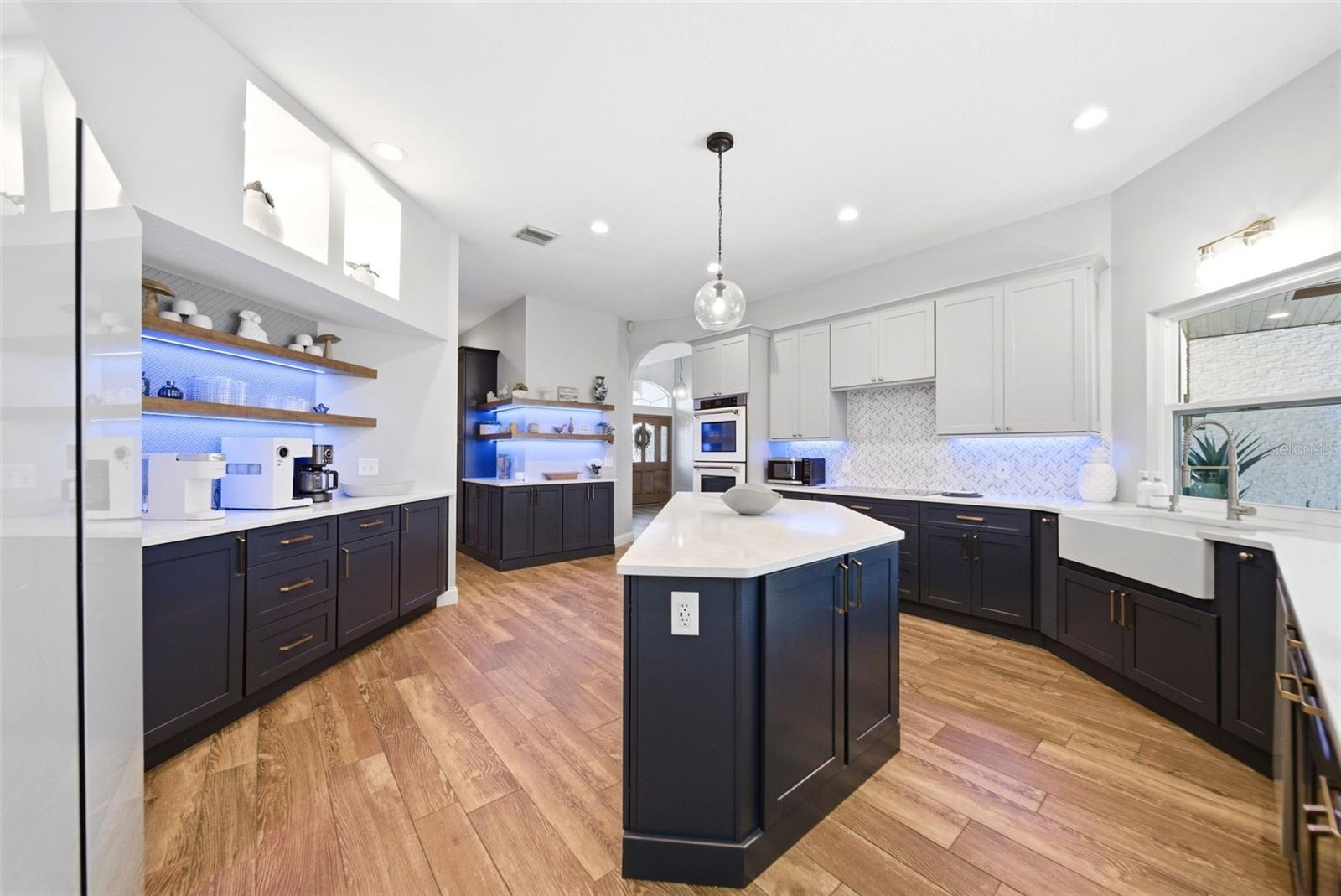 ACREAGE & UNREC - Residential