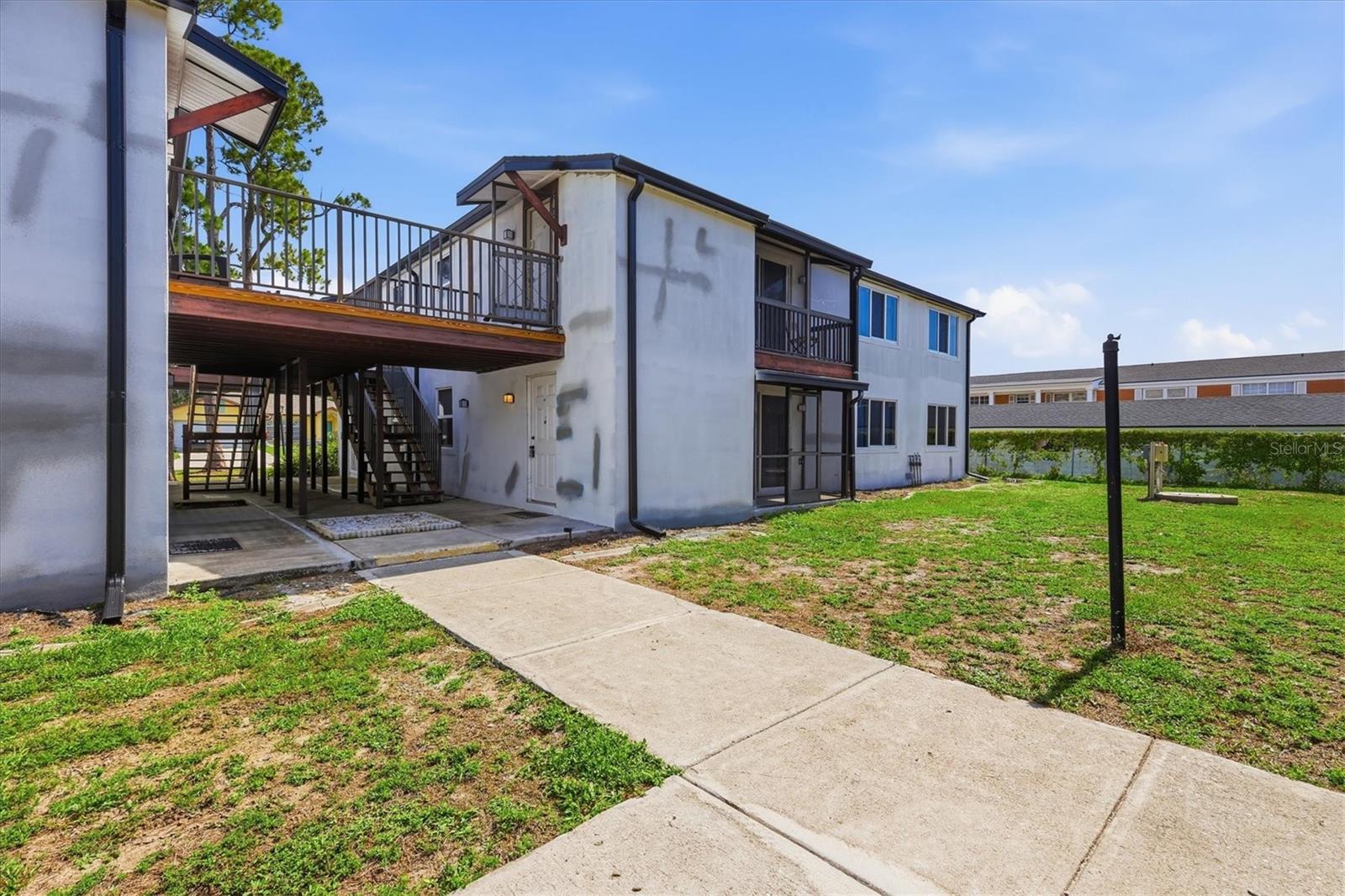 ORANGEWOOD PH 03 BLDG 03 - Residential