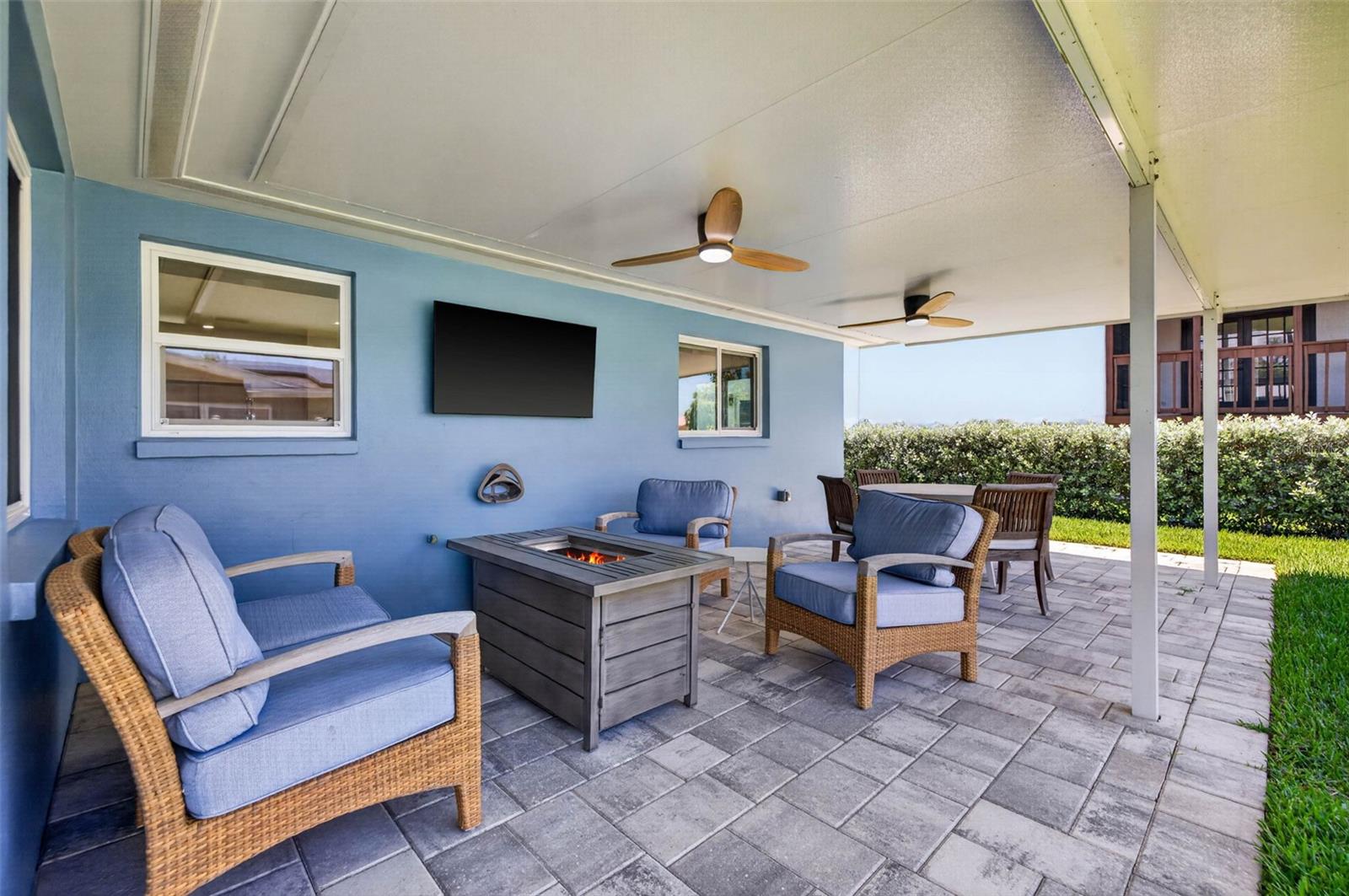 BAHIA SHORES 4TH ADD - Residential