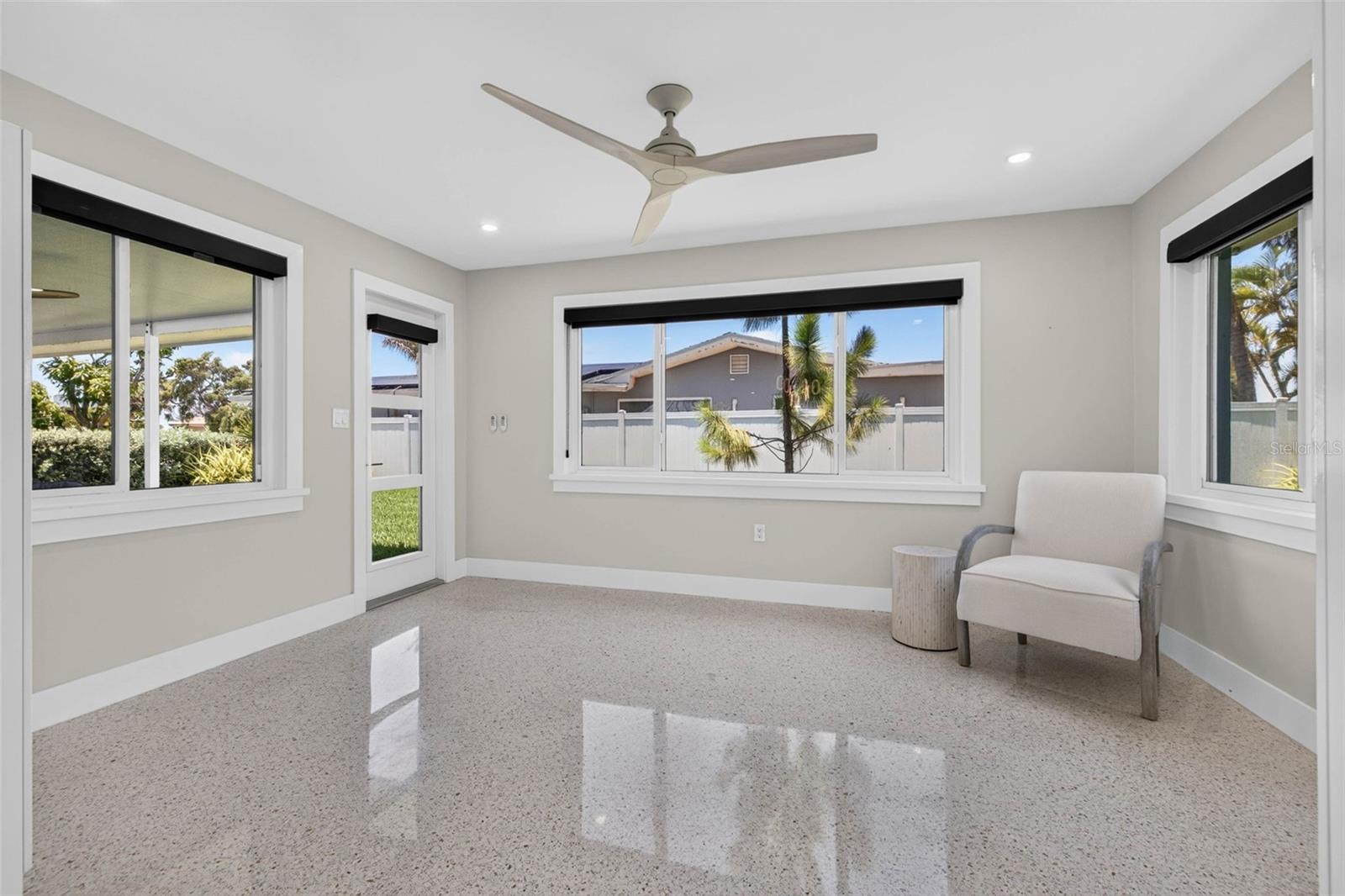 BAHIA SHORES 4TH ADD - Residential