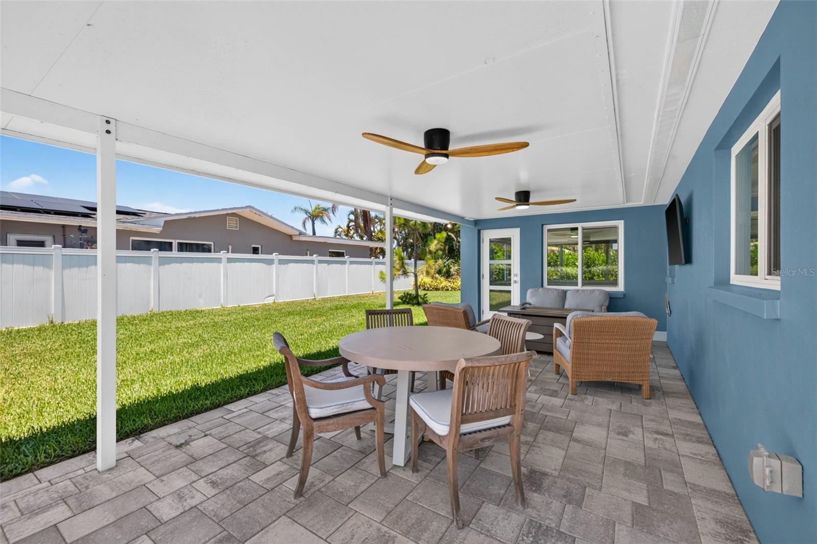 BAHIA SHORES 4TH ADD - Residential