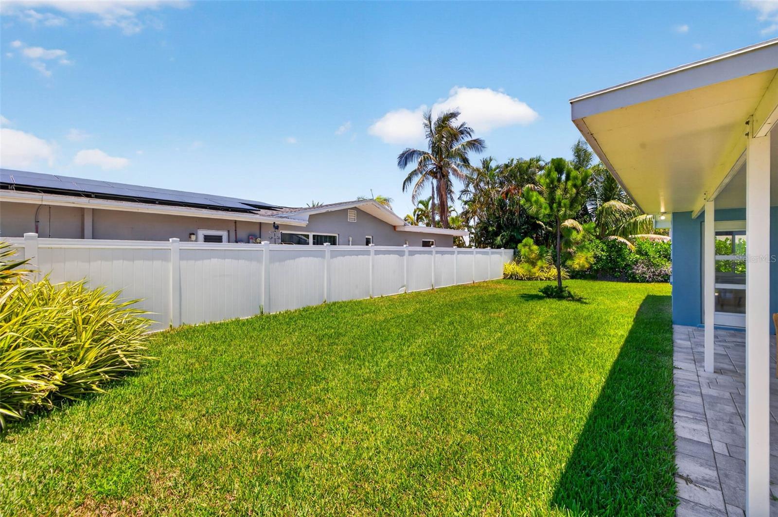 BAHIA SHORES 4TH ADD - Residential