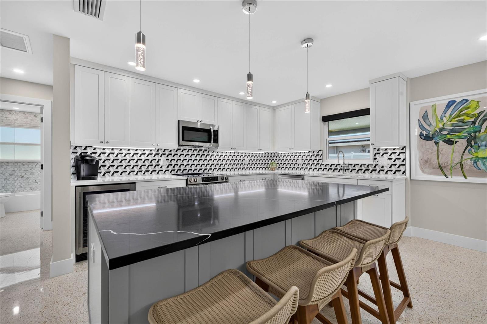 BAHIA SHORES 4TH ADD - Residential