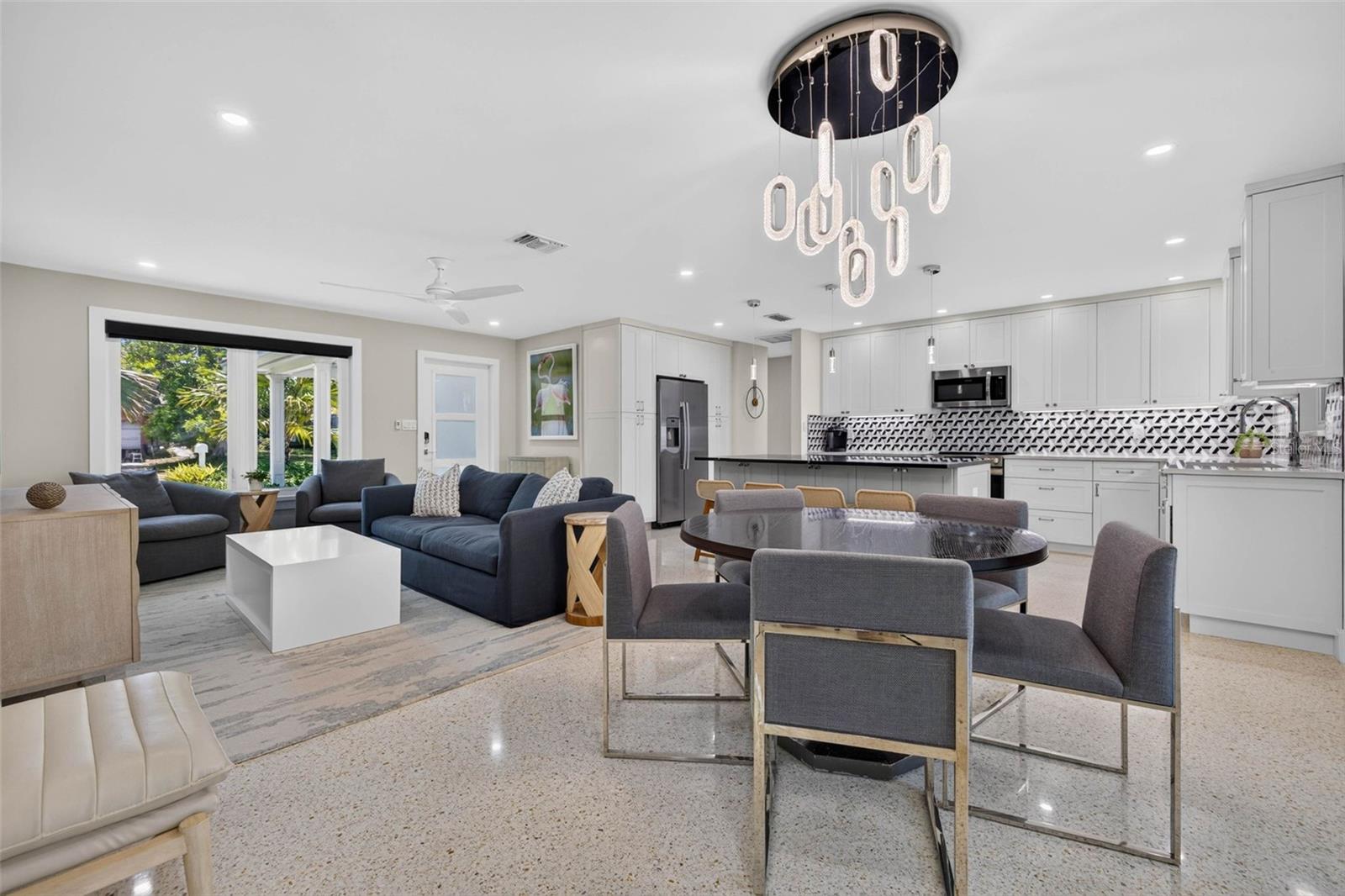 BAHIA SHORES 4TH ADD - Residential