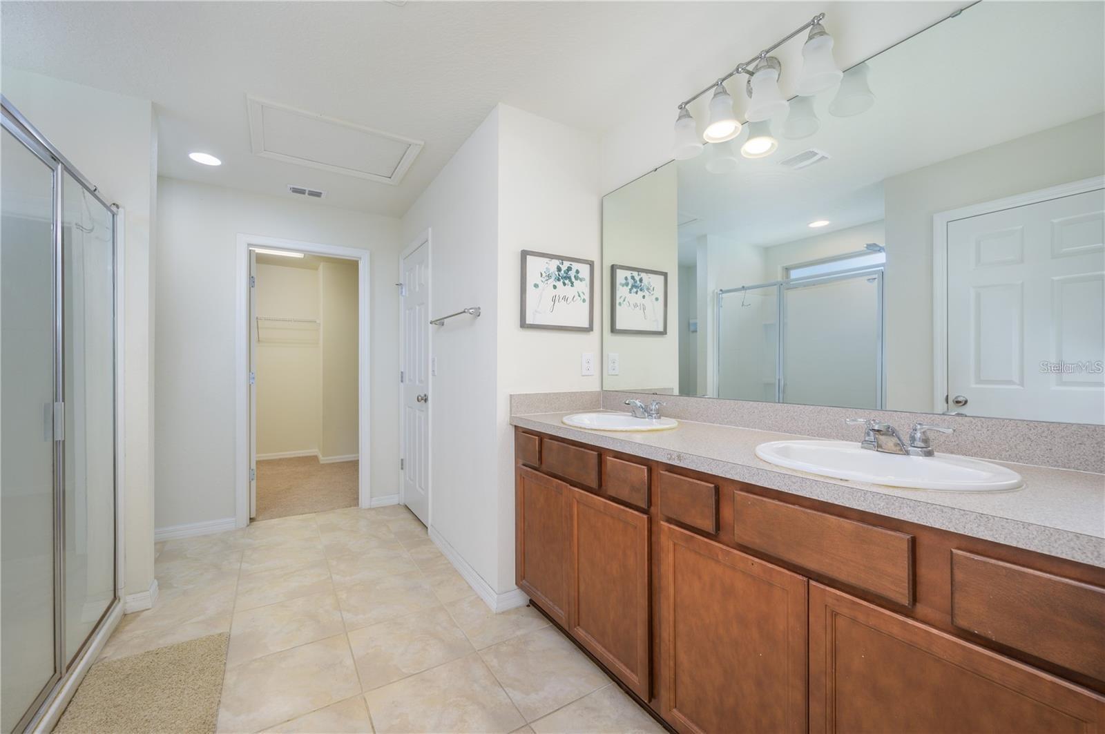 EAST LAKE PRESERVE PH 2 - Residential Lease