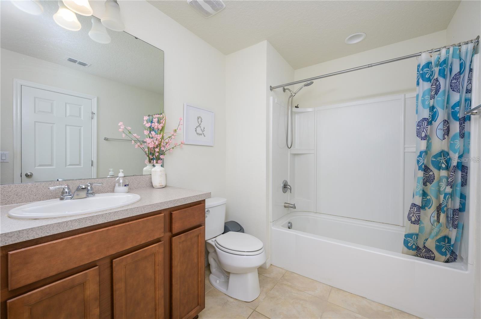 EAST LAKE PRESERVE PH 2 - Residential Lease