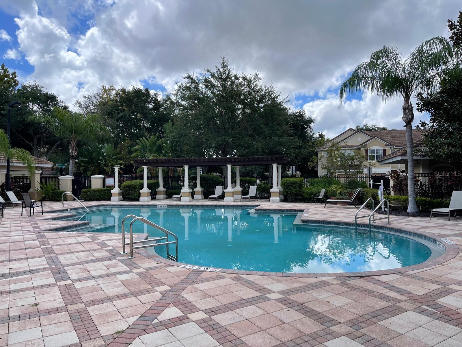 VISTAS/PHILLIPS COMMONS - Residential