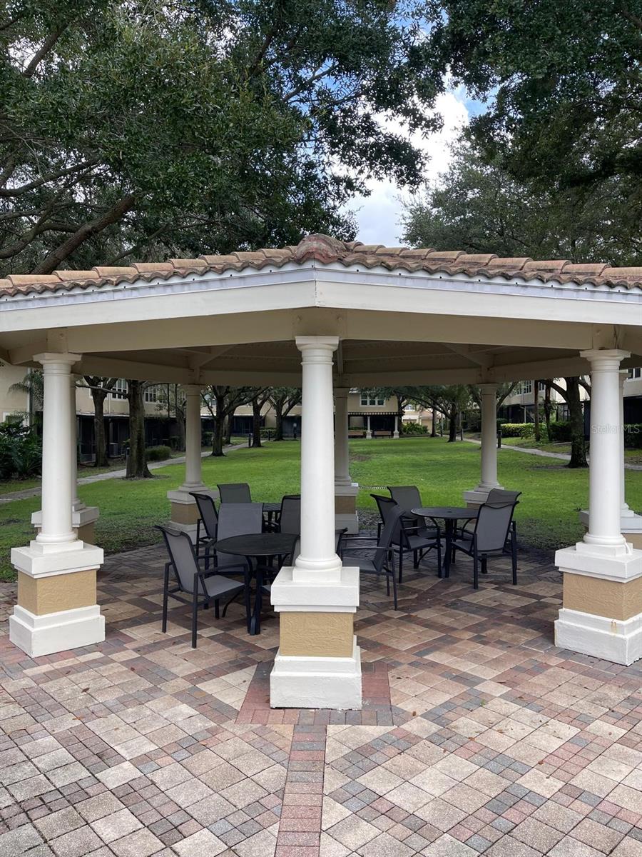 VISTAS/PHILLIPS COMMONS - Residential