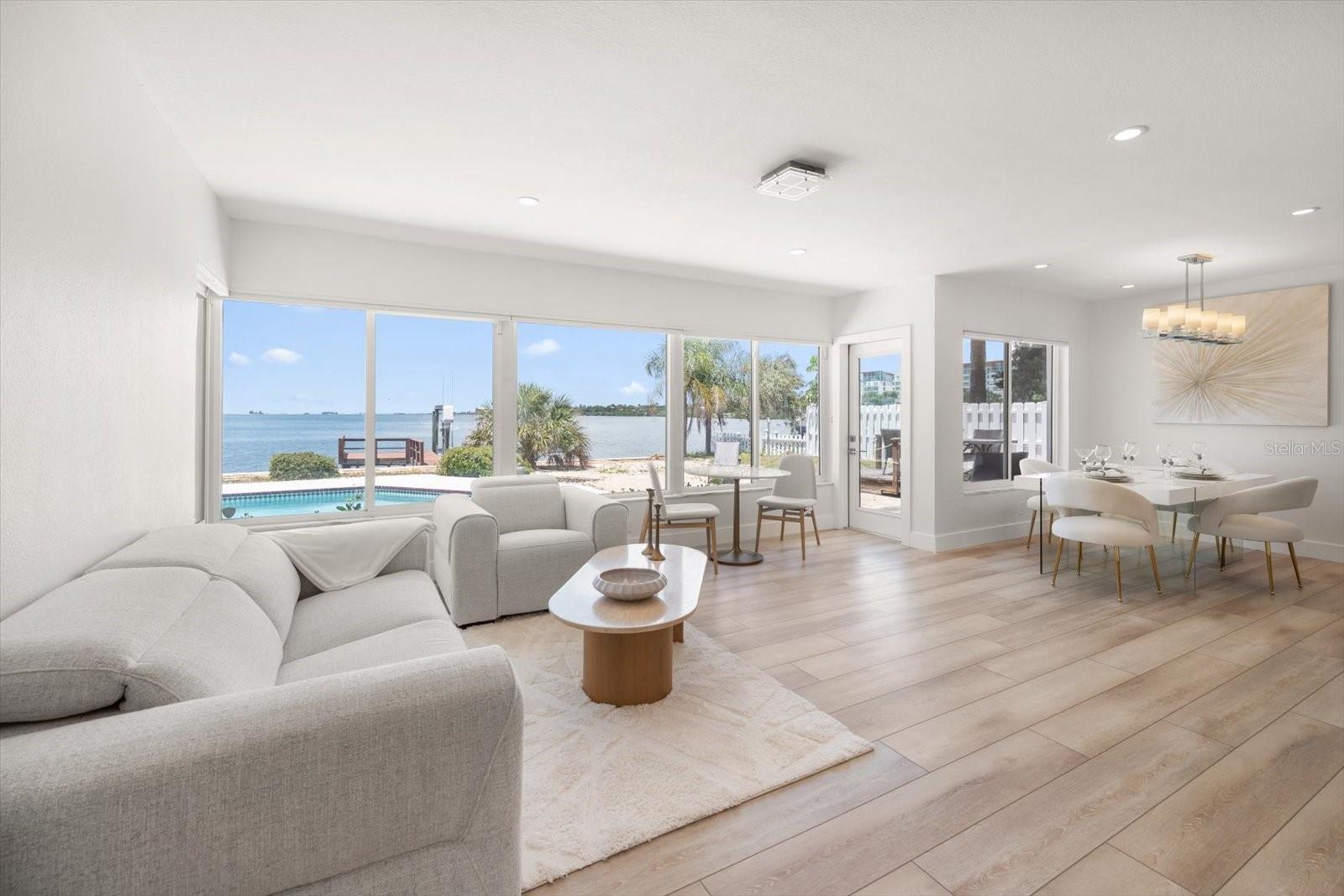 VENETIAN POINT - Residential