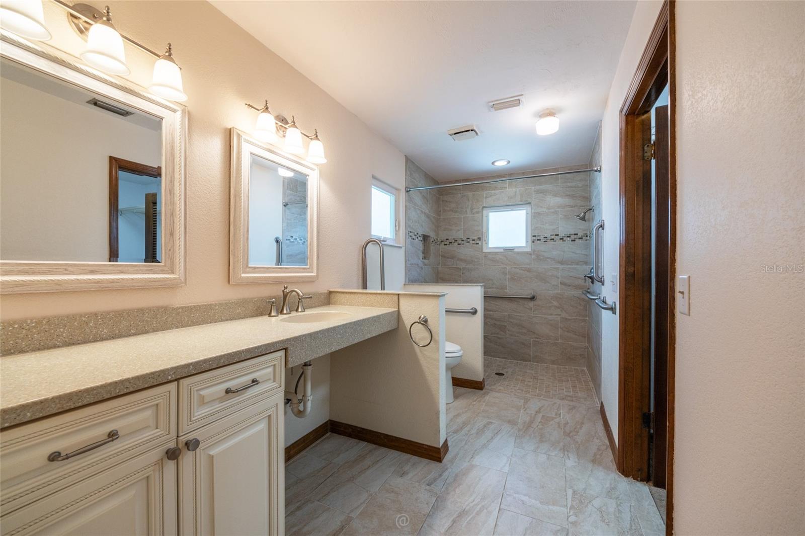 PELICAN BAY PH 01 UNIT 04 - Residential
