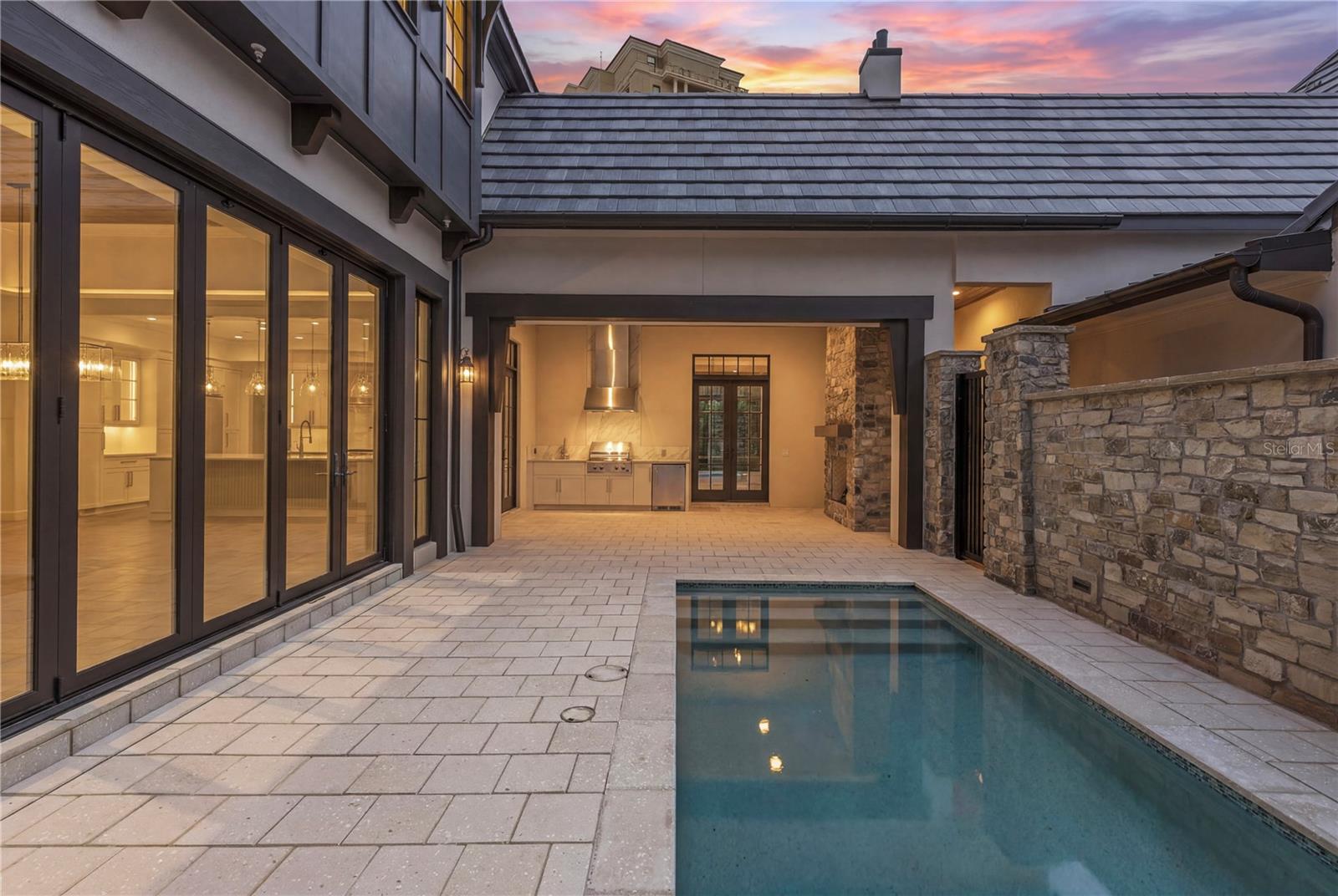 GOLDEN OAK FLORIAN PARK - Residential