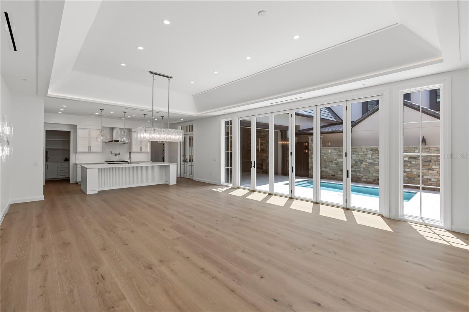GOLDEN OAK FLORIAN PARK - Residential