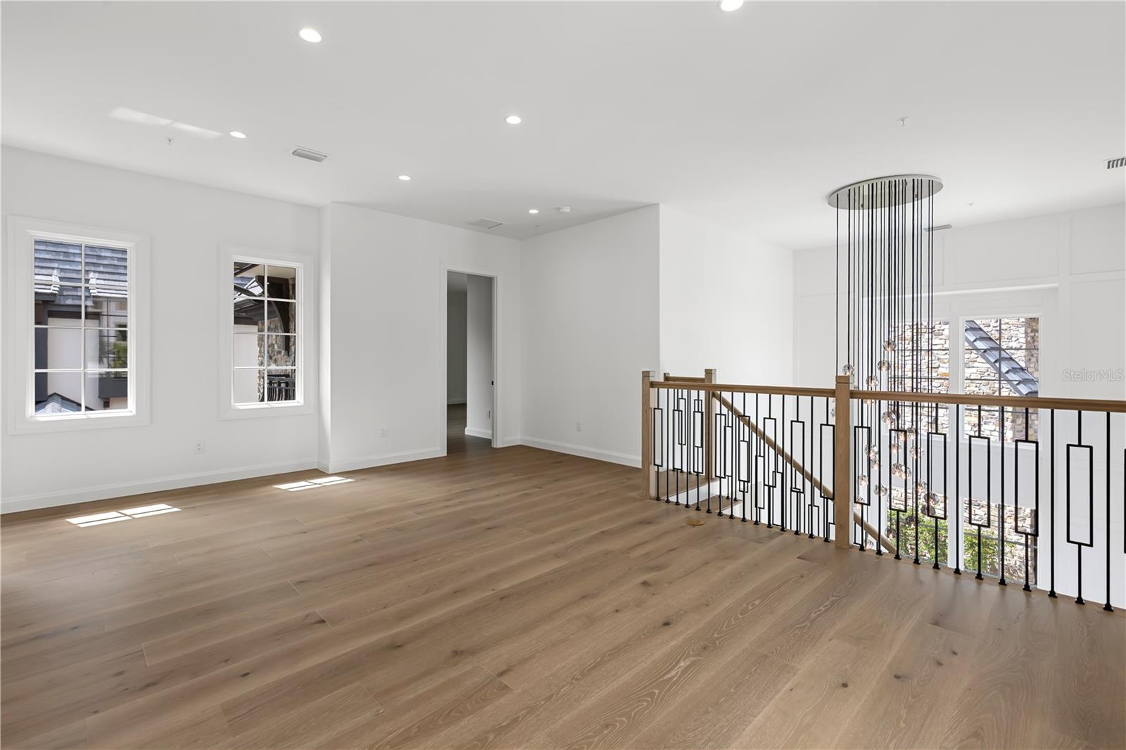 GOLDEN OAK FLORIAN PARK - Residential