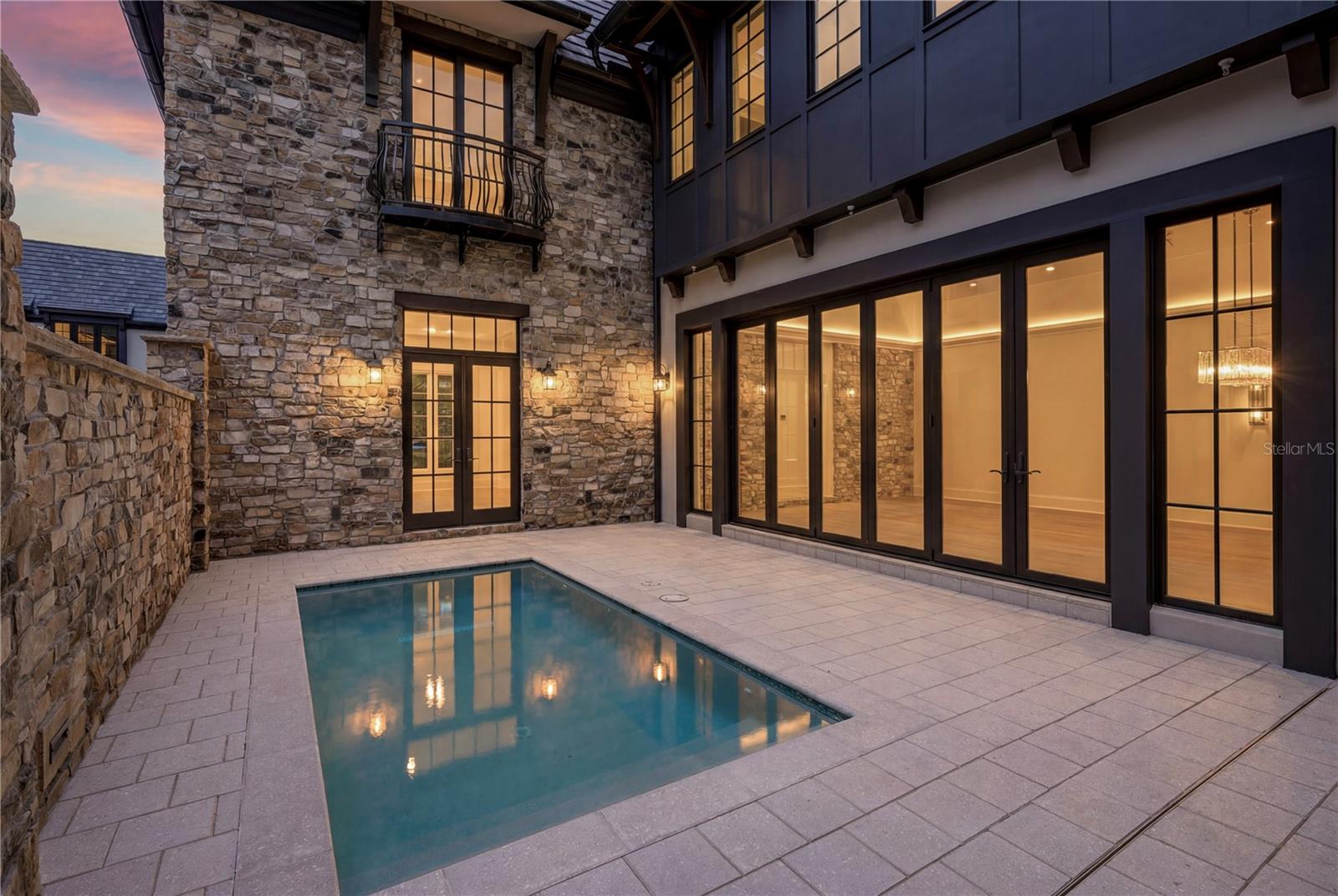 GOLDEN OAK FLORIAN PARK - Residential