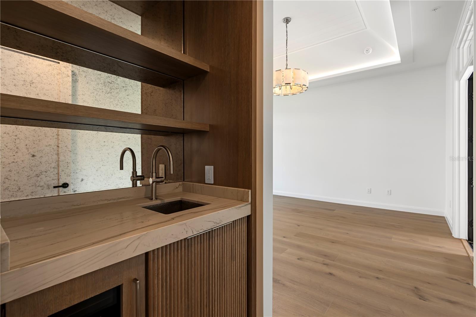 GOLDEN OAK FLORIAN PARK - Residential