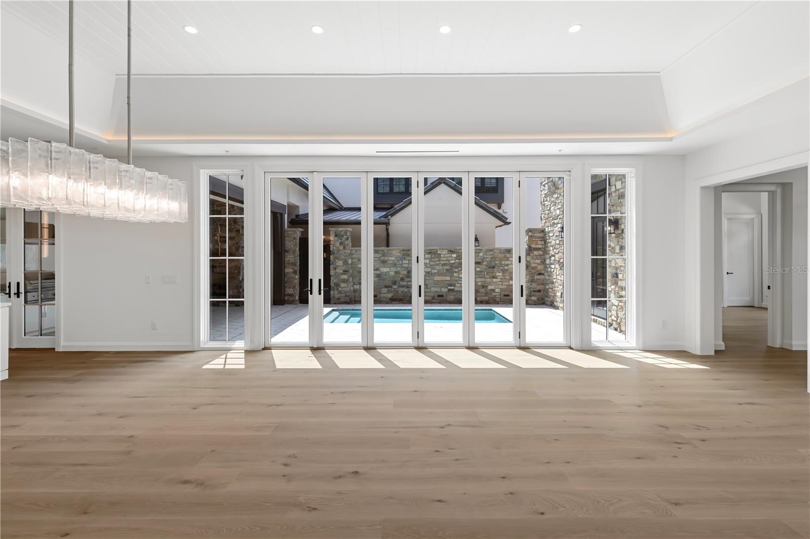 GOLDEN OAK FLORIAN PARK - Residential