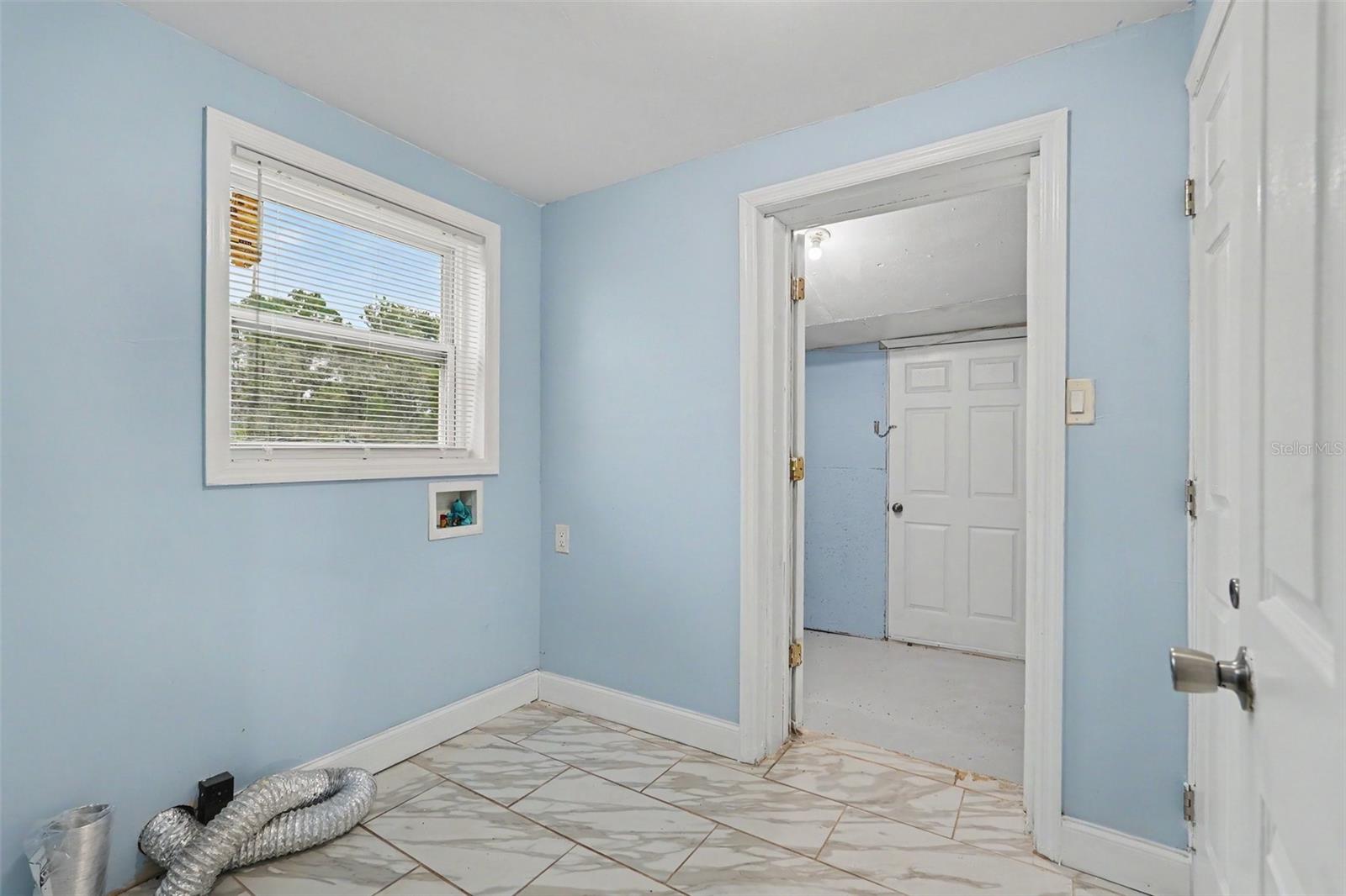 DICKEY PLATTED SUB - Residential Lease