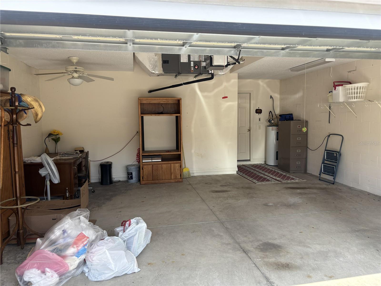 PENNBROOKE PH 01J LT J1 PB 50 PG 88-90 O - Residential