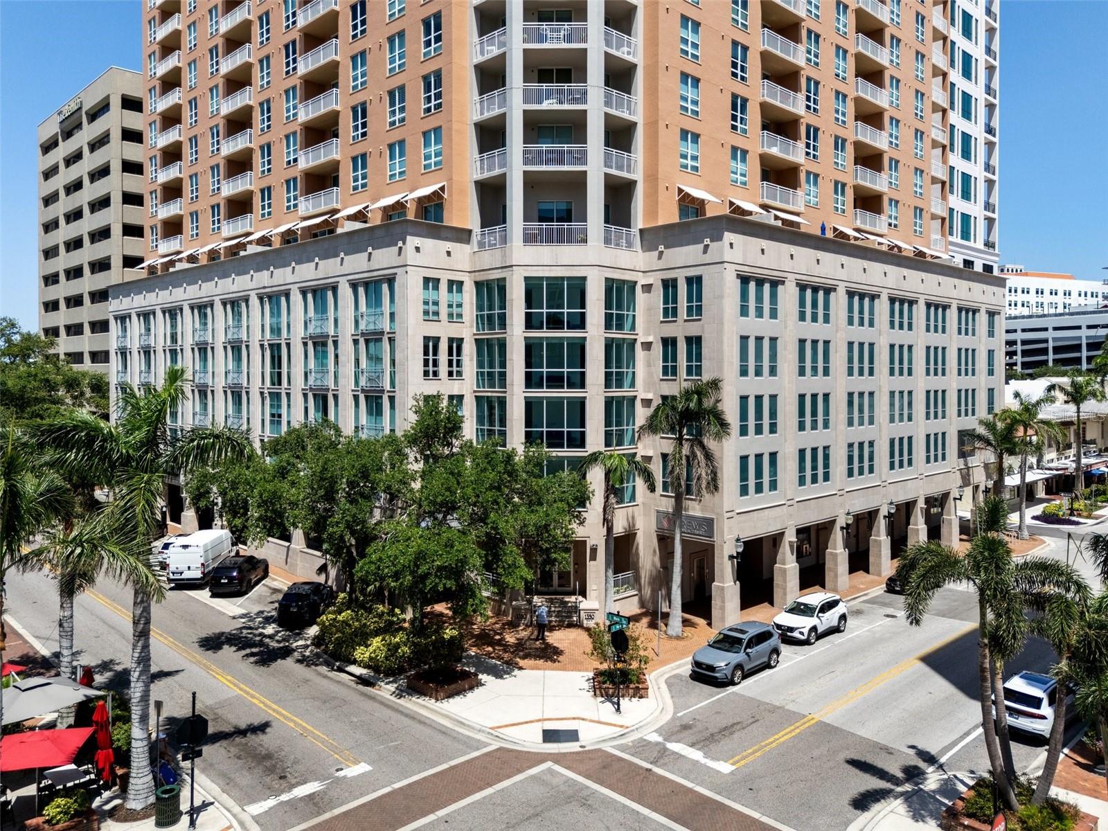 1350 MAIN RESIDENTIAL - Residential