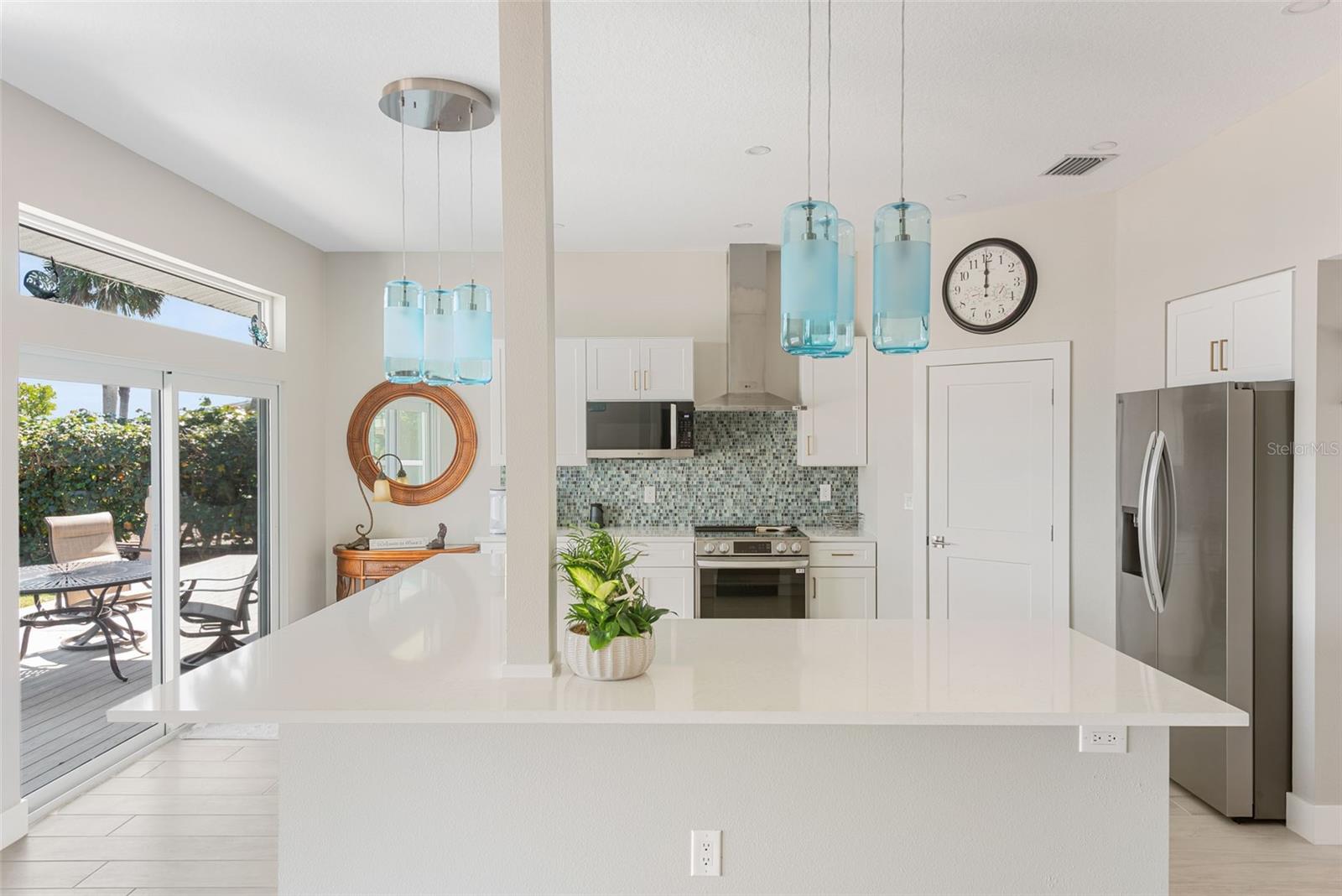 PELICAN SHORES - Residential