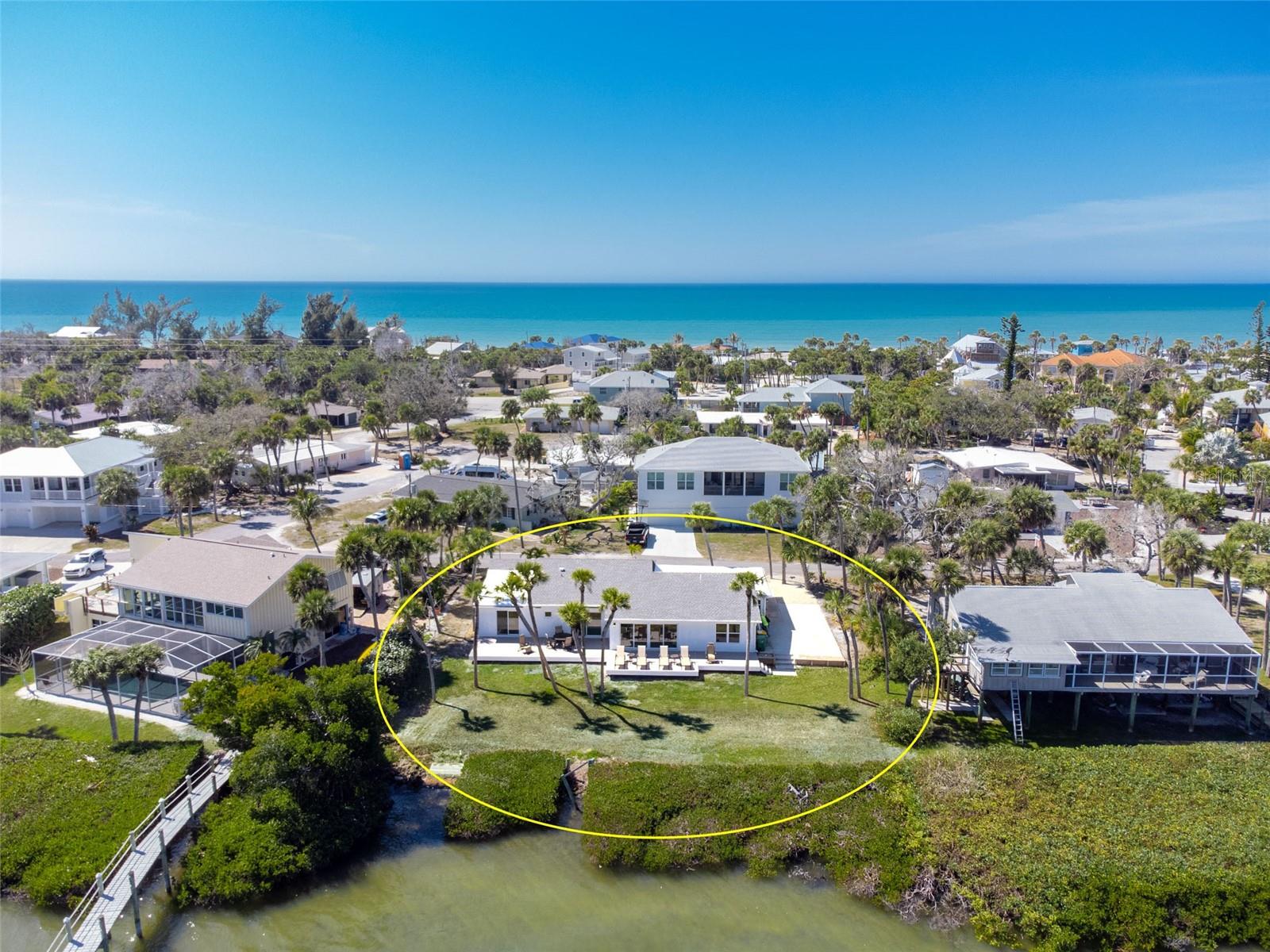 PELICAN SHORES - Residential
