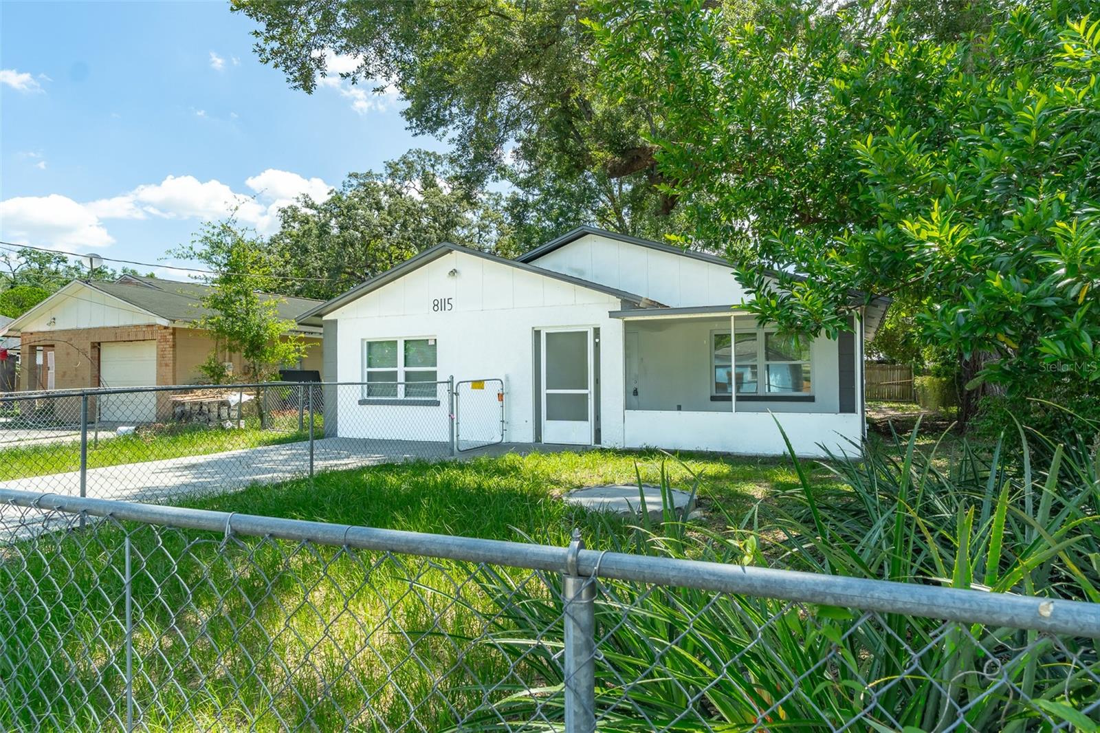 HENDRY & KNIGHTS ADD TO - Residential