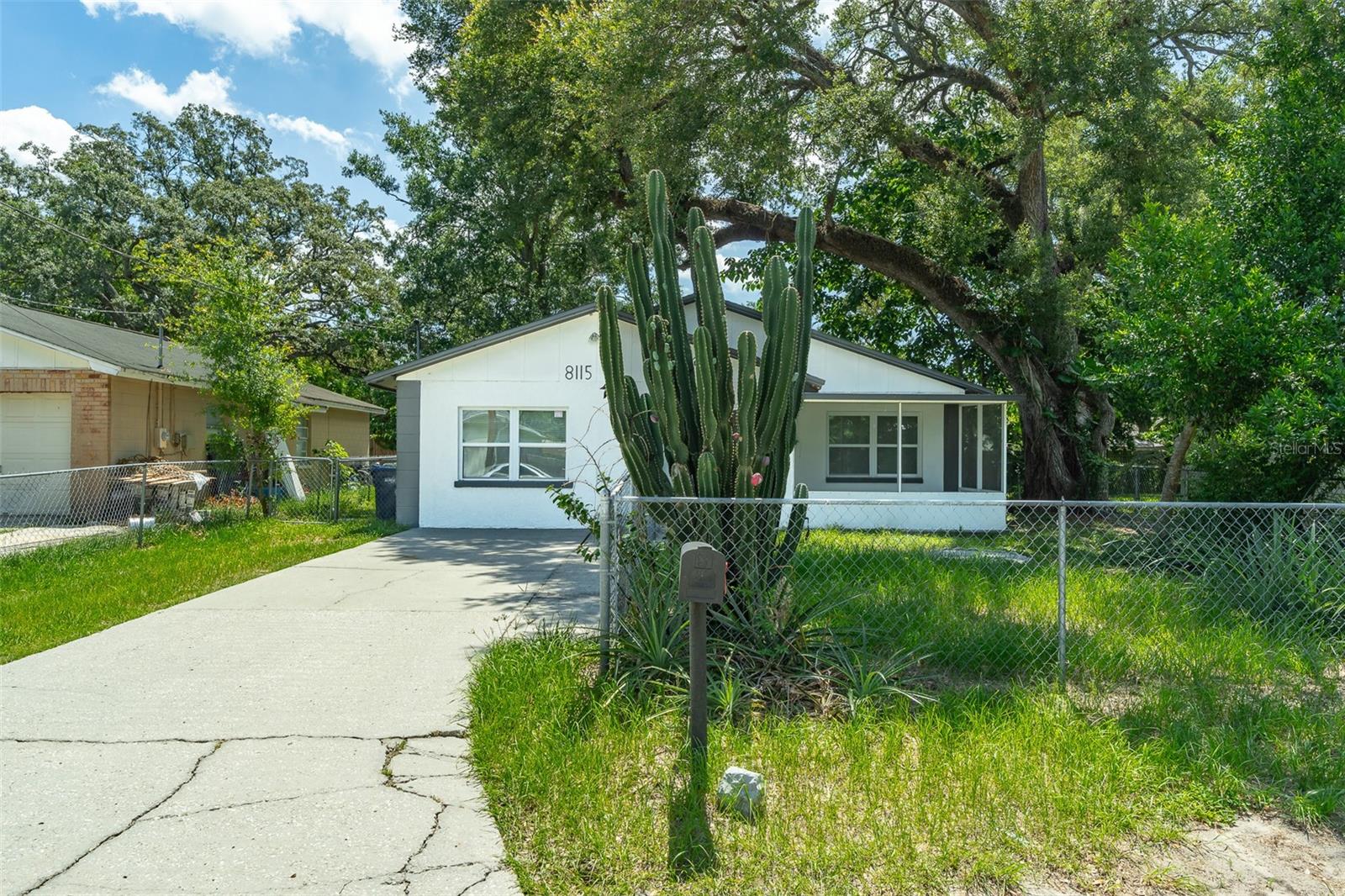 HENDRY & KNIGHTS ADD TO - Residential