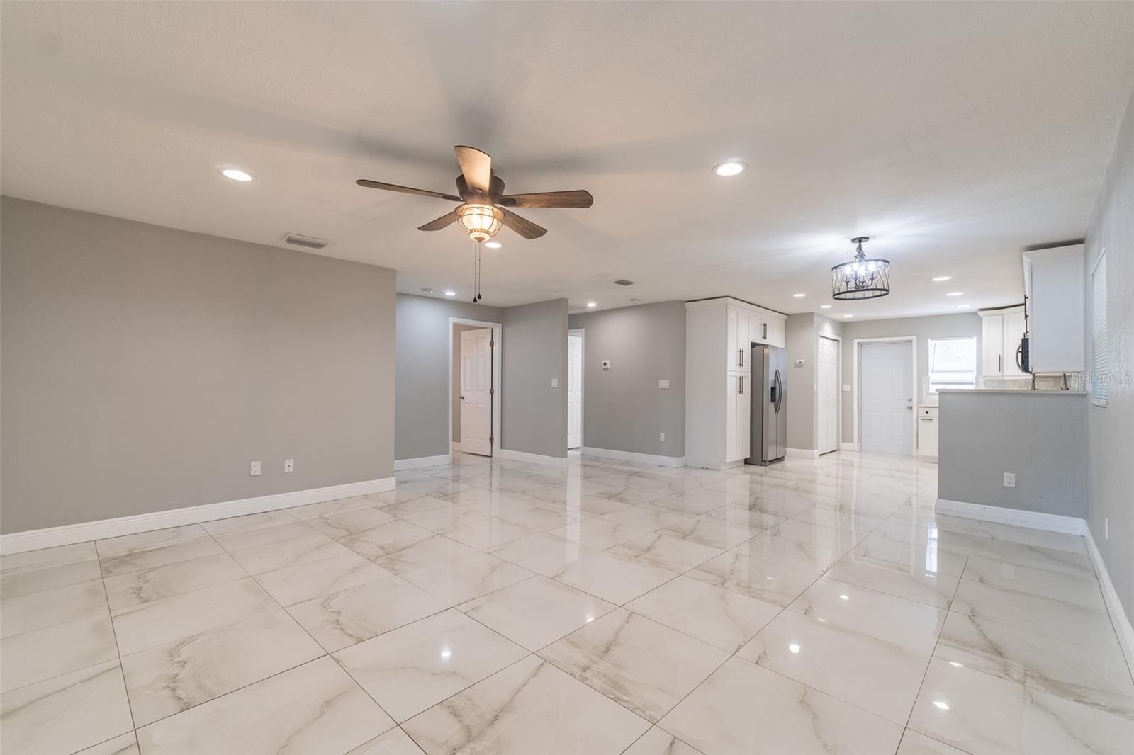 HENDRY & KNIGHTS ADD TO - Residential