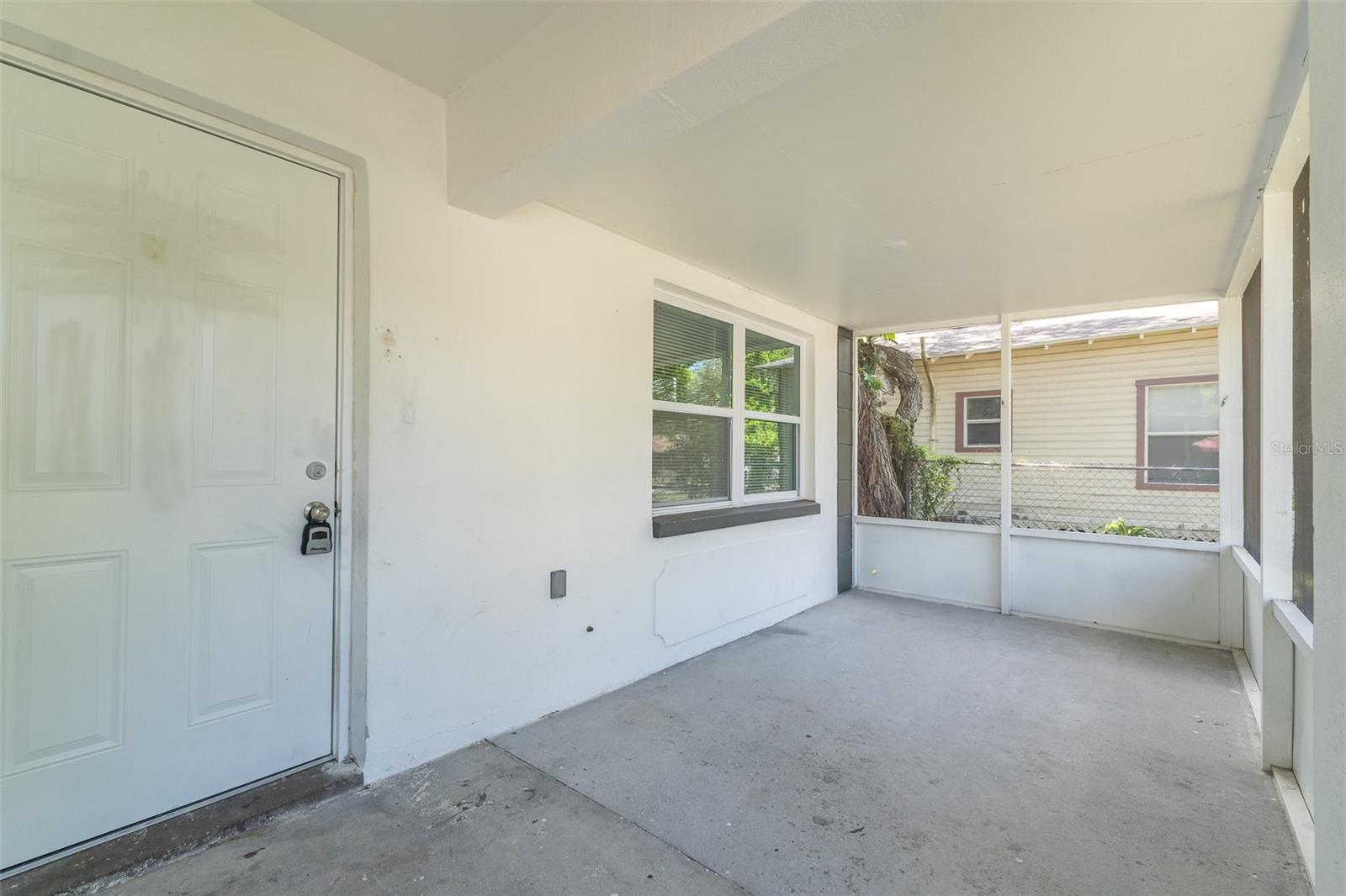 HENDRY & KNIGHTS ADD TO - Residential