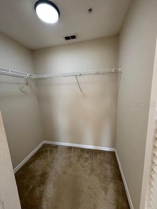 PALMS CLUB CONDO - Residential Lease