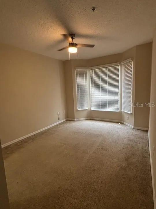 PALMS CLUB CONDO - Residential Lease