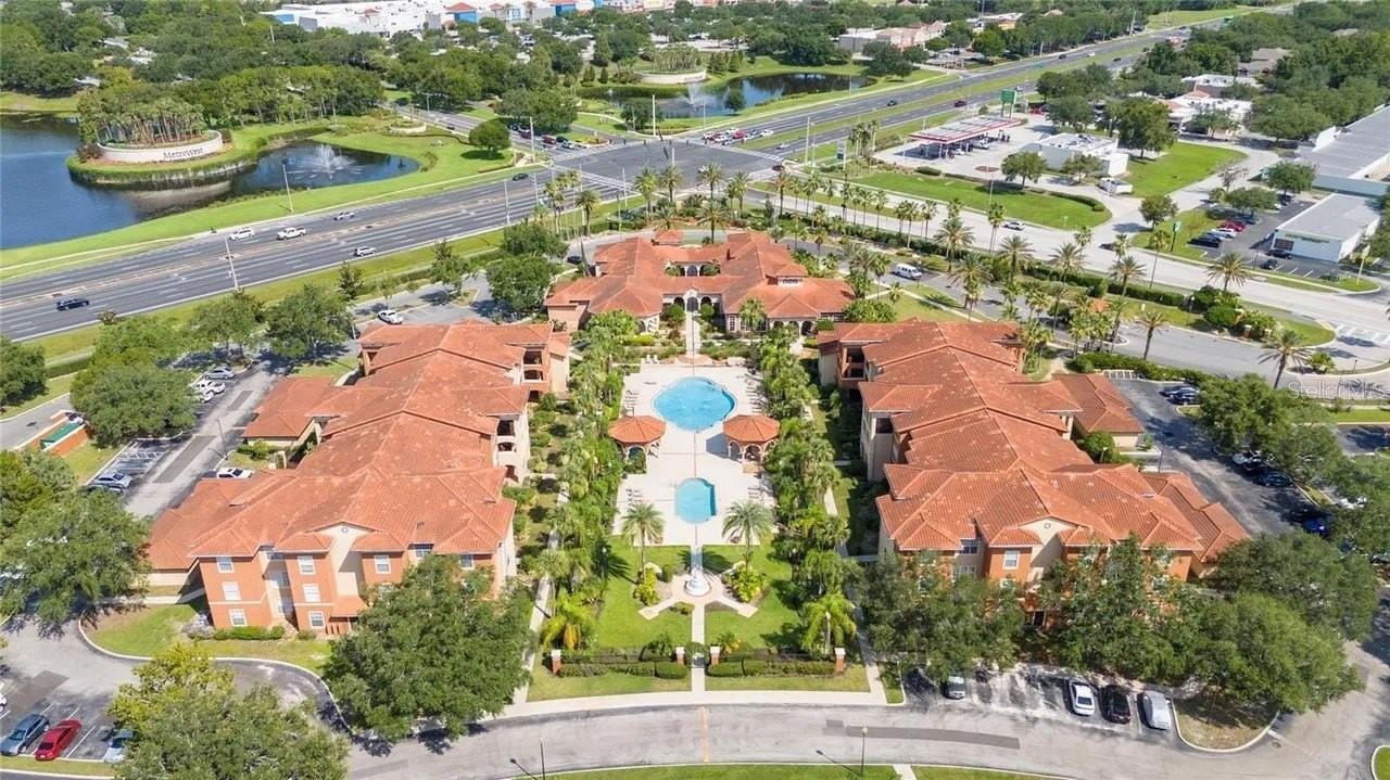 PALMS CLUB CONDO - Residential Lease