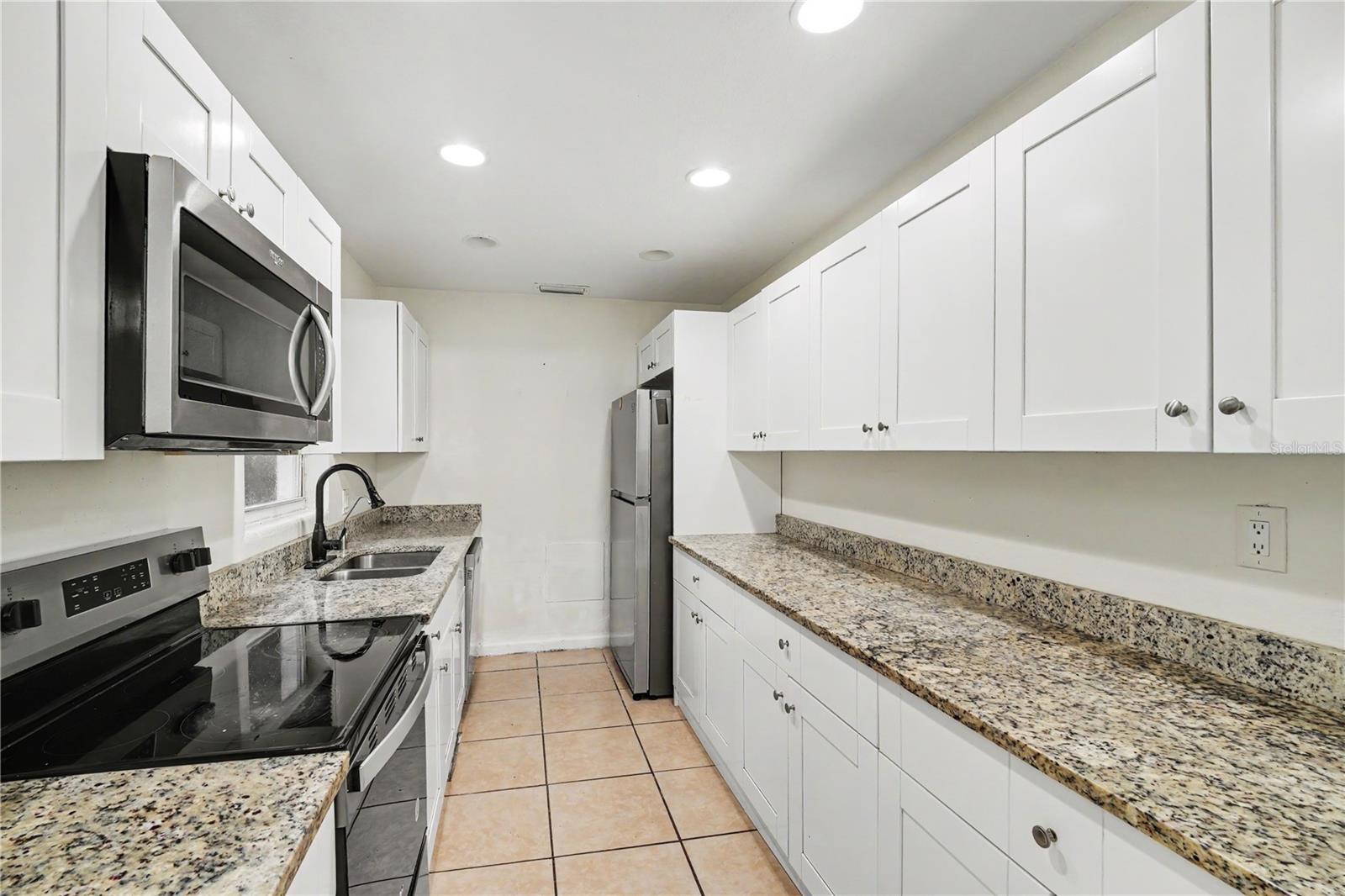 COCOA HILLS SUB - Residential