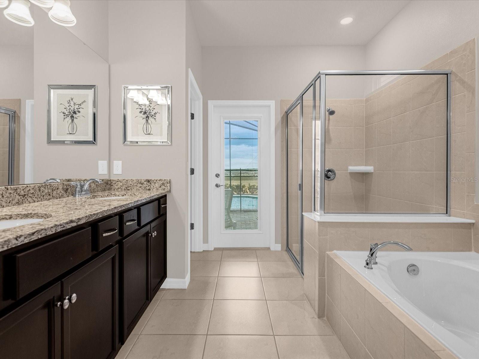 WINDSOR ISLAND RESORT - Residential