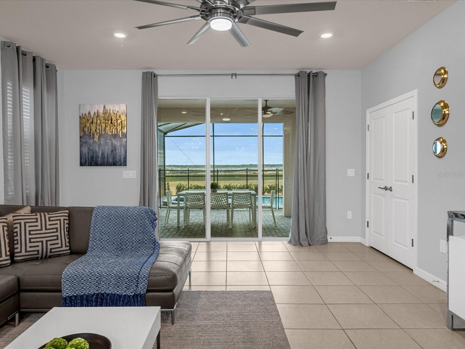 WINDSOR ISLAND RESORT - Residential
