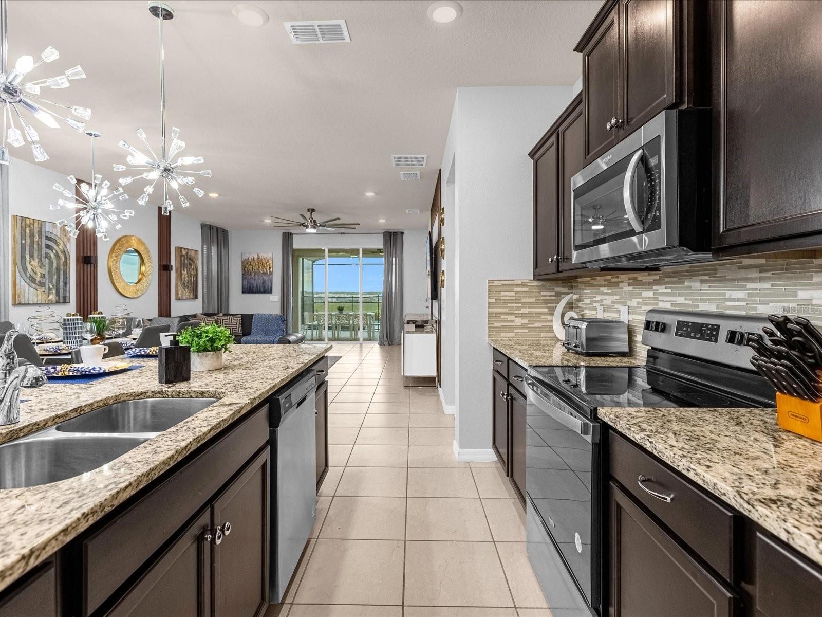 WINDSOR ISLAND RESORT - Residential