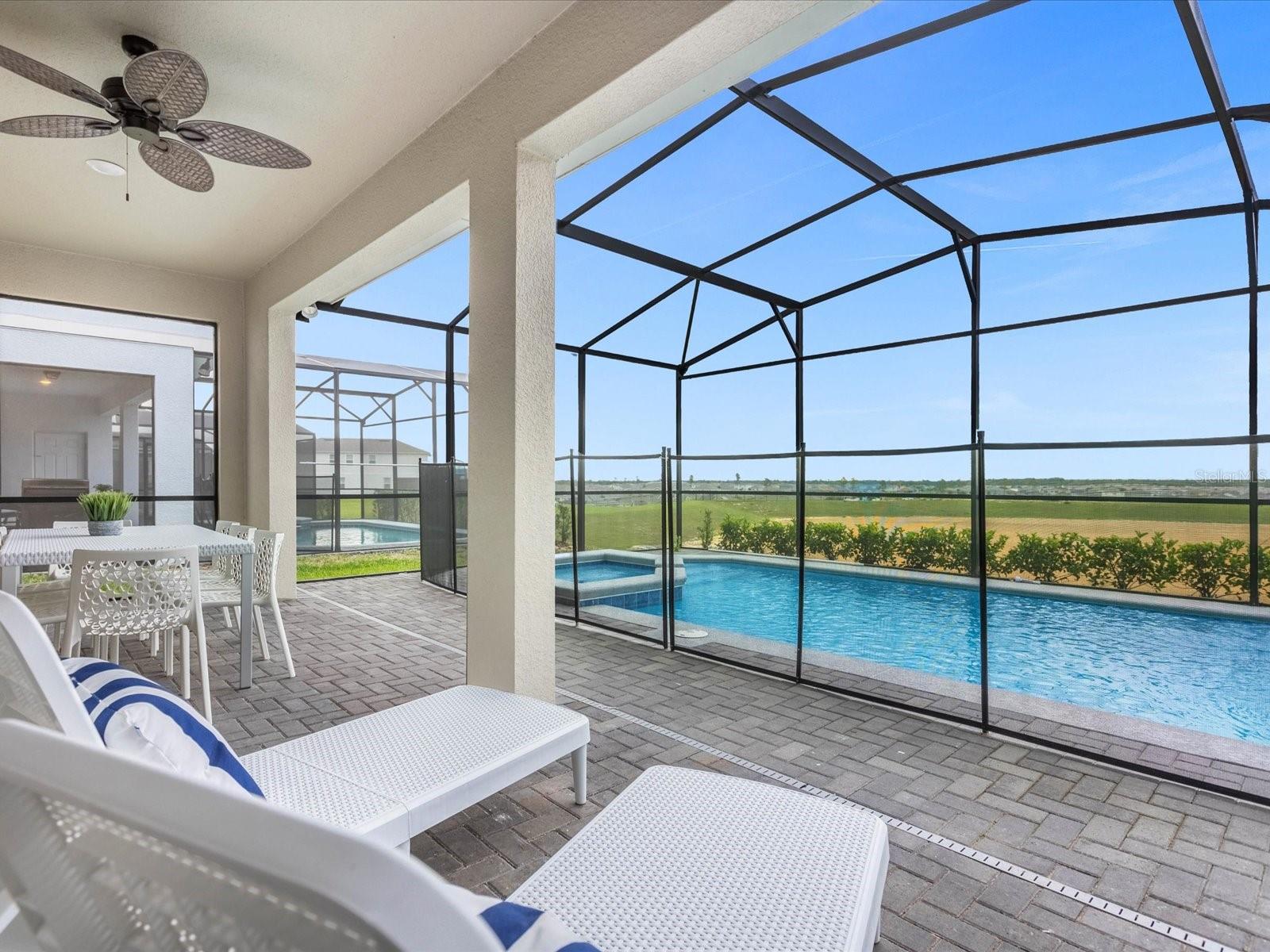 WINDSOR ISLAND RESORT - Residential