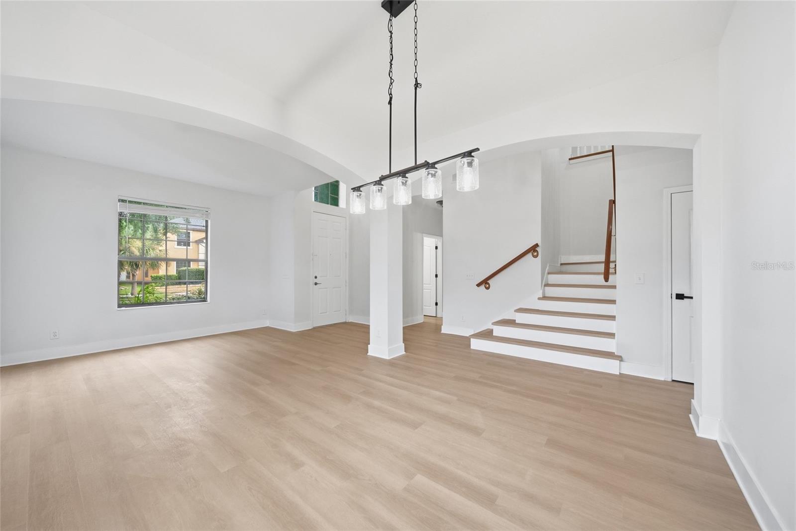 ABBEY TRACE - Residential